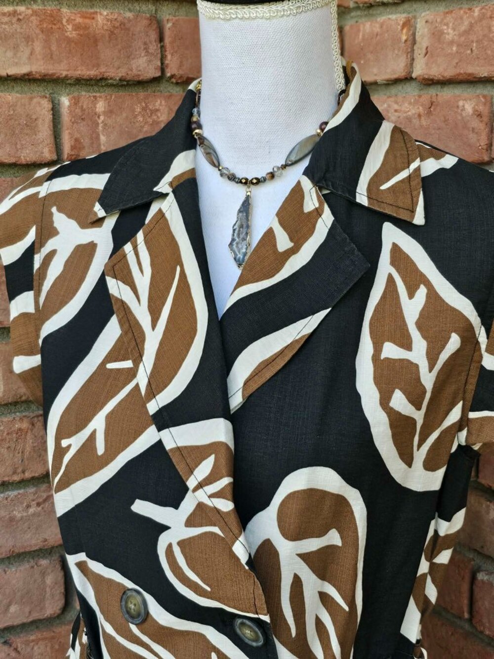 Who What Wear Brand Double-Breasted Sleeveless Top Vest. Black Brown White Small - Picture 7 of 15